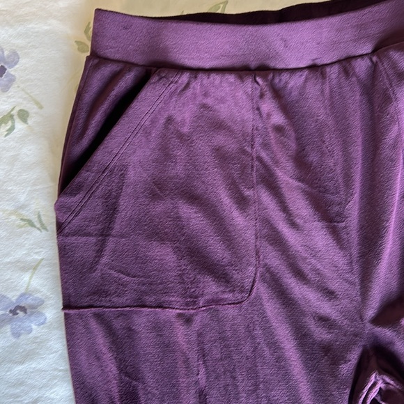 Leo & Nicole Y2K Style Purple Velvet Tracksuit - Picture 15 of 16